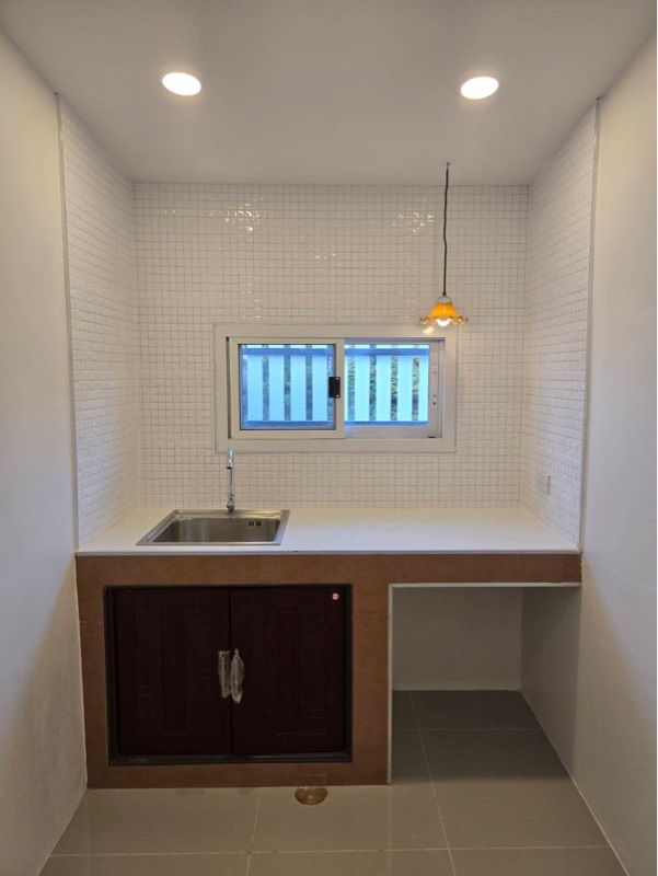 ขายบ้านแฝด ชั้นเดียว หมู่บ้านดาราวดี (หน้าหมู่บ้านพฤกษาวิลล์ สนามบิน) หลังขนส่งเชียงใหม่