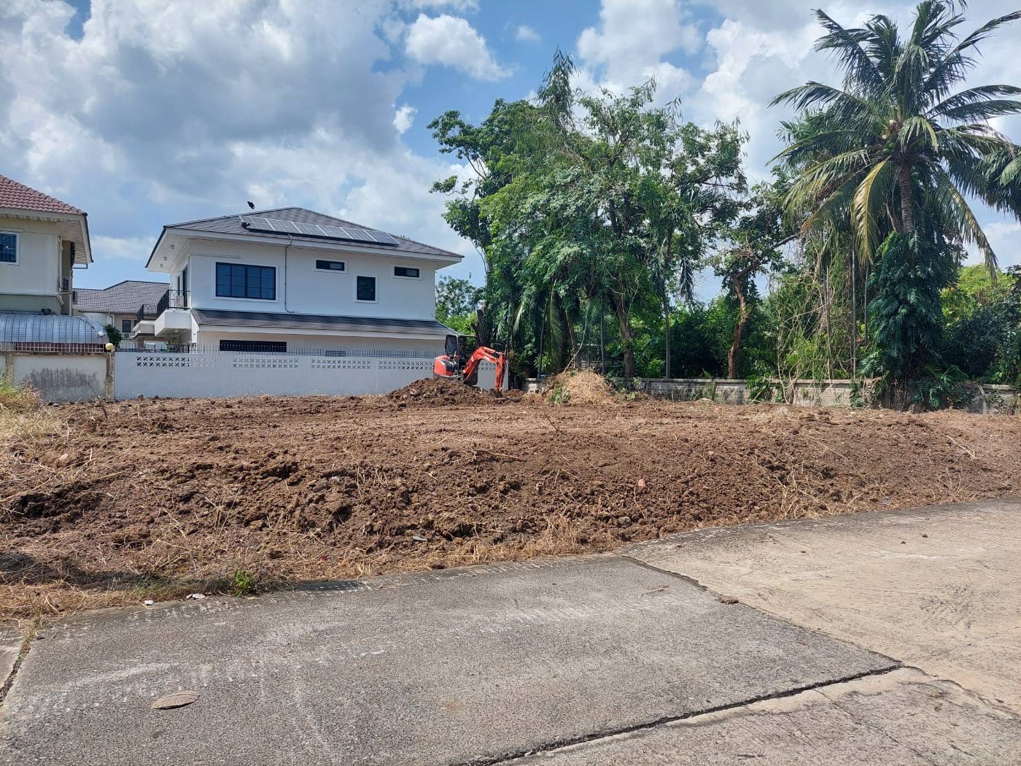 ขายที่ดินเปล่า ทำเลดี ย่านตลิ่งชัน กรุงเทพฯ