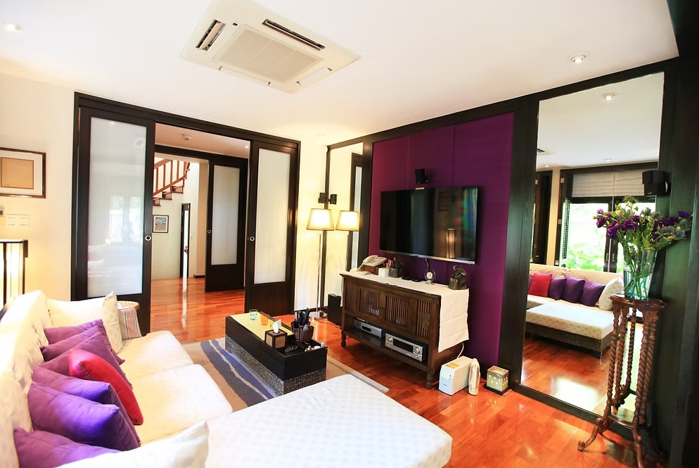 ขายบ้านเดี่ยว 2 ชั้น สุดหรู หมู่บ้านโนเบิลวานา  วัชราพล จังหวัดกรุงเทพมหานคร    