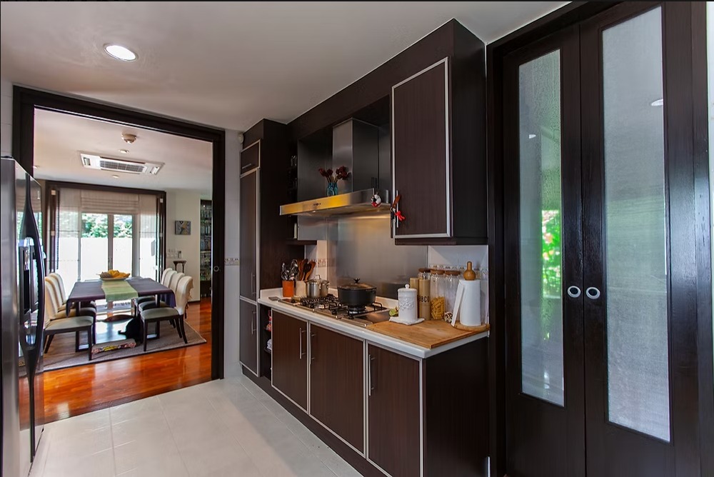 ขายบ้านเดี่ยว 2 ชั้น สุดหรู หมู่บ้านโนเบิลวานา  วัชราพล จังหวัดกรุงเทพมหานคร    