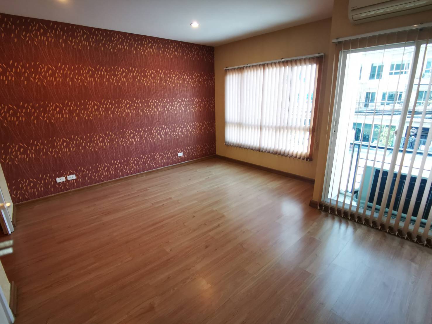 ขายโฮมออฟฟิต โครงการ เดอะแพลนท์ ซิตี้ นวมินทร์86  เขตบึงกุ่ม จังหวัดกรุงเทพมหานคร