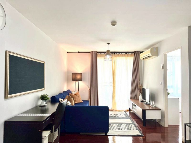 ขายคอนโด 49 PLUS ใกล้รถไฟฟ้า BTS ทองหล่อ ราคาดีทำเลดีมาก ติดต่อ ผึ้งรติ 0619419639