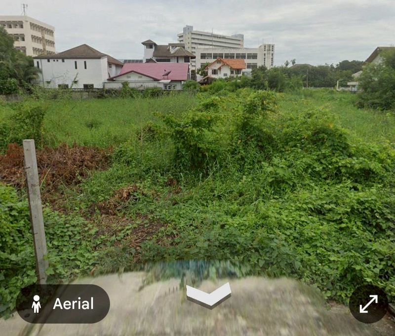 ขายที่ดินเปล่า สุดถนนงามวงศ์วานซอย 15 สามารถขึ้นตึกสูงได้ 8 ชั้น ถนน 6 เมตร ราคาดีทำเลดีมาก ติดต่อผึ้งรติ 0619419639 