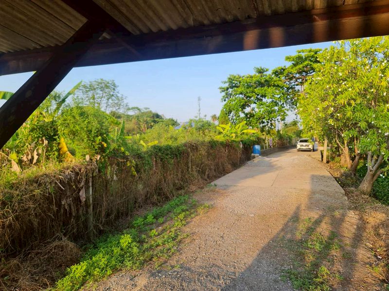 ขายที่ดินเปล่า ตืดแม่น้ำท่าจีน ตรงสุดหมู่บ้านกฤษดานคร 27 มารีน่า หอมเกร็ด สามพราน นครปฐม ราคาดีทำเลดีมาก ติดต่อผึ้งรติ 0619419639