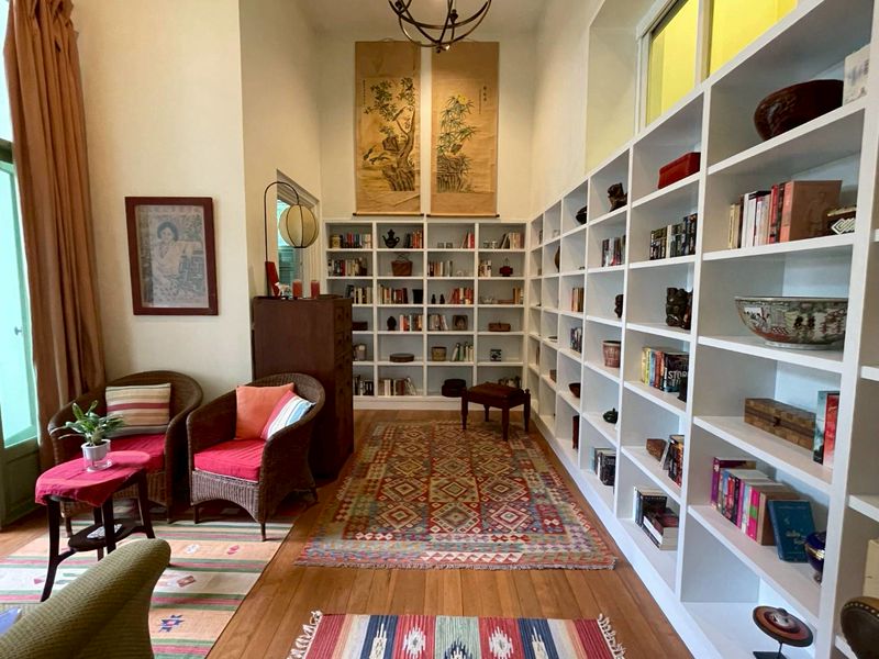 ขายบ้านเดี่ยวชั้นเดียว ใจกลางเมือง ติดถนนพระราม6 ประดิพัทธ์ซอย 5 มีสระว่ายน้ำบ้าน ราคาดีทำเลดี ติดต่อผึ้งรติ0619419639 