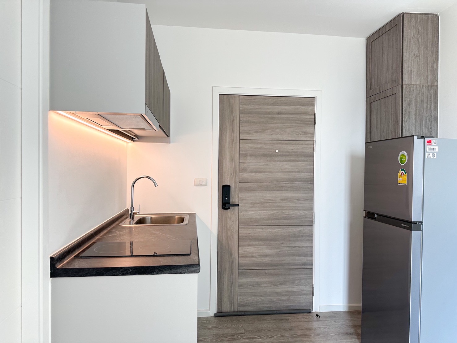 ขายคอนโด เคนซิงตัน สุขุมวิท-เทพารักษ์ 24 ตรม ห้องมุม