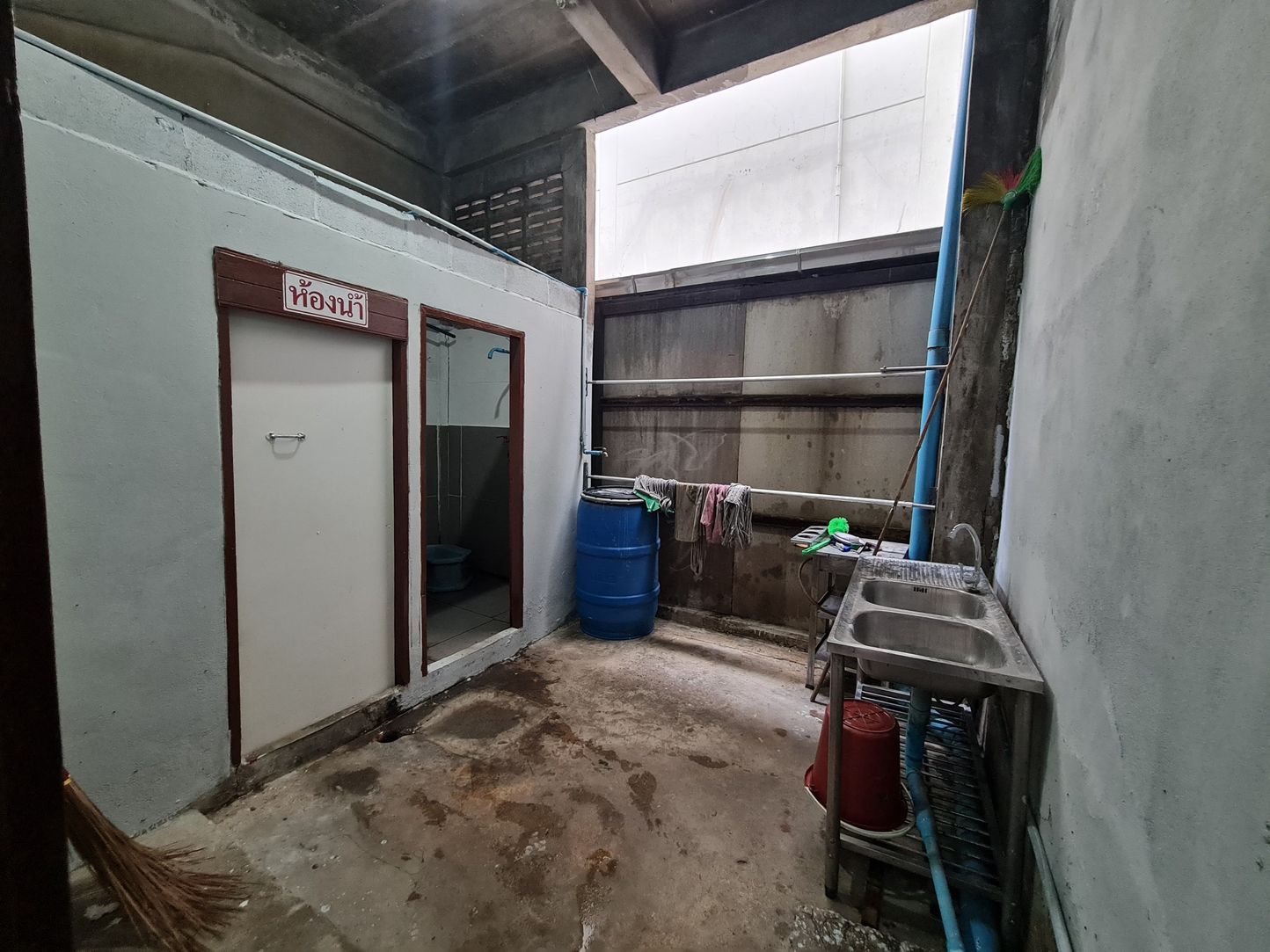 ขาย/ให้เช่า ตึกแถว 1 คูหา ทำเลดี ในตลาดสี่แยกบางนา เหมาะแก่การค้าขาย