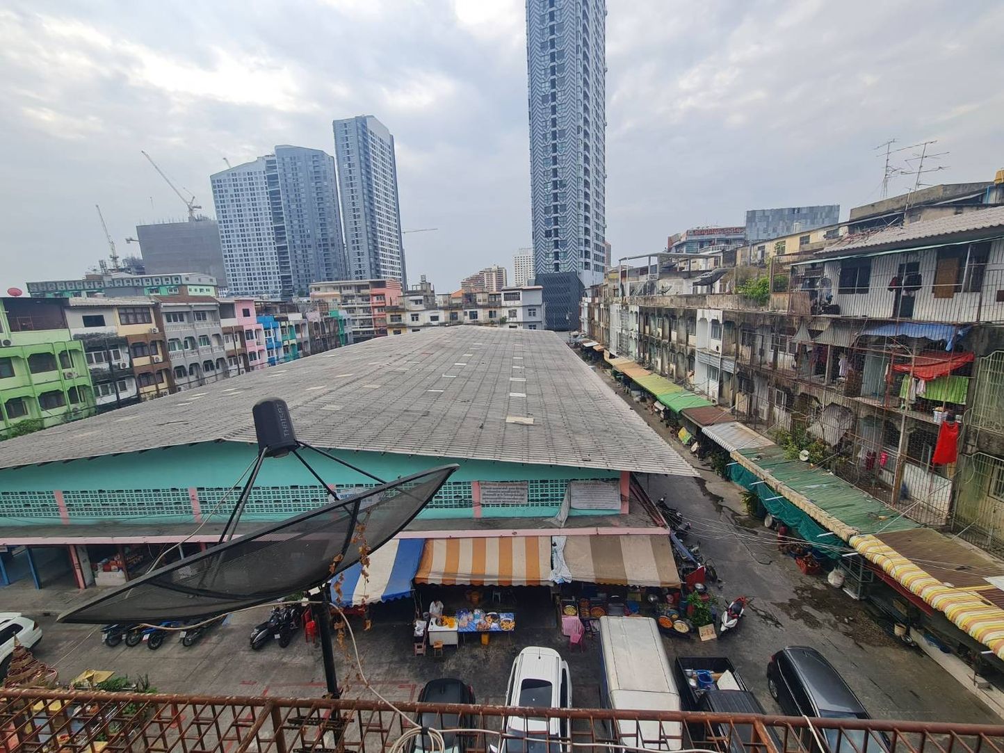 ขาย/ให้เช่า ตึกแถว 1 คูหา ทำเลดี ในตลาดสี่แยกบางนา เหมาะแก่การค้าขาย