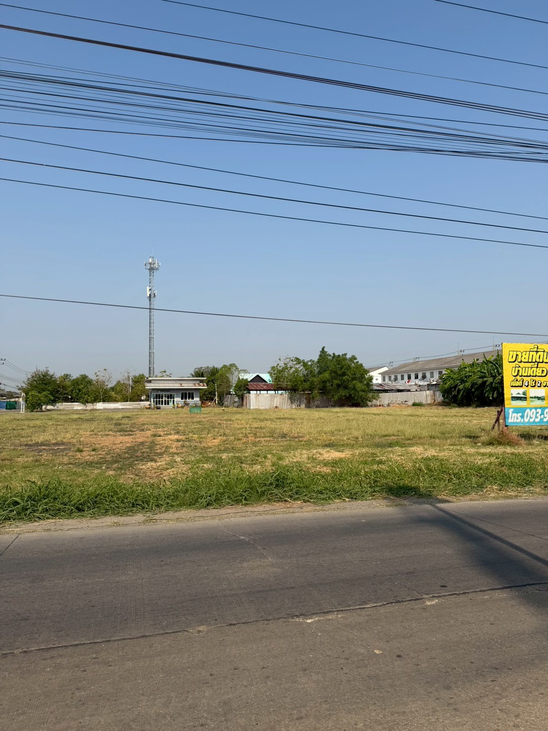 ขายที่ดินพร้อมสิ่งปลูกสร้าง ทำเลดี อำเภอคลองหลวง จังหวัดปทุมธานี 