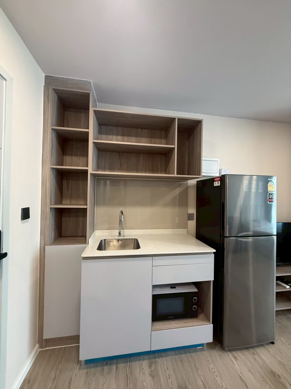 ขายคอนโด KAVE TOWN COLONY (ม.กรุงเทพ)  ห้องสวย พร้อมผู้เช่า        