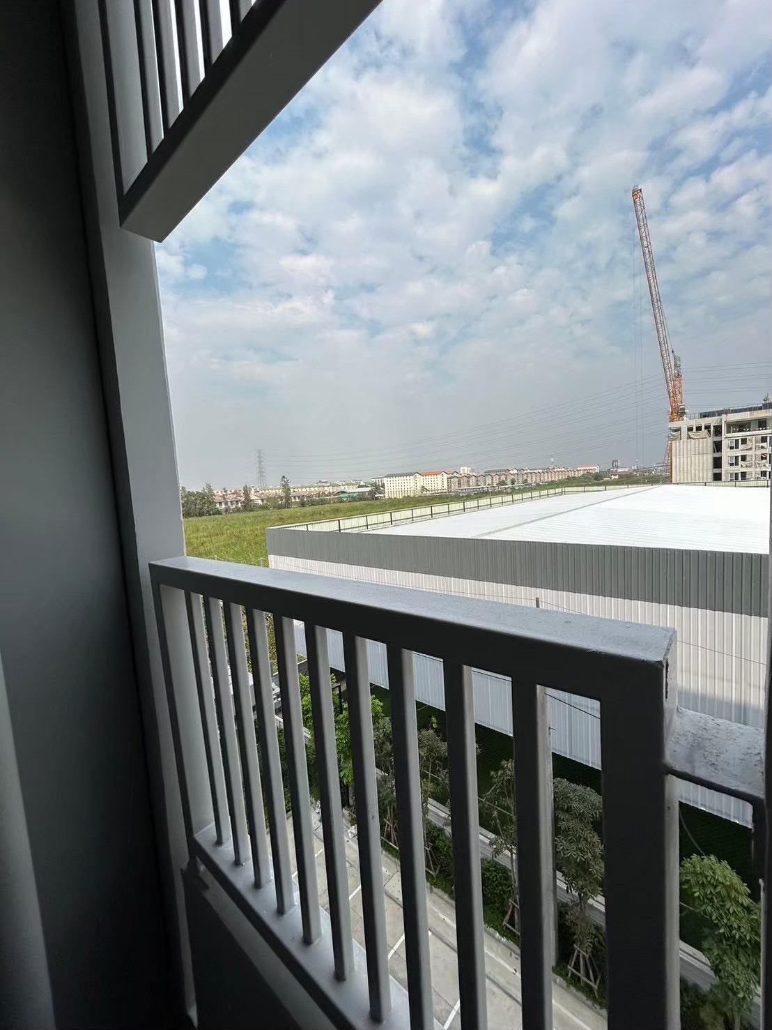 ขายคอนโด KAVE TOWN COLONY (ม.กรุงเทพ)  ห้องสวย พร้อมผู้เช่า        