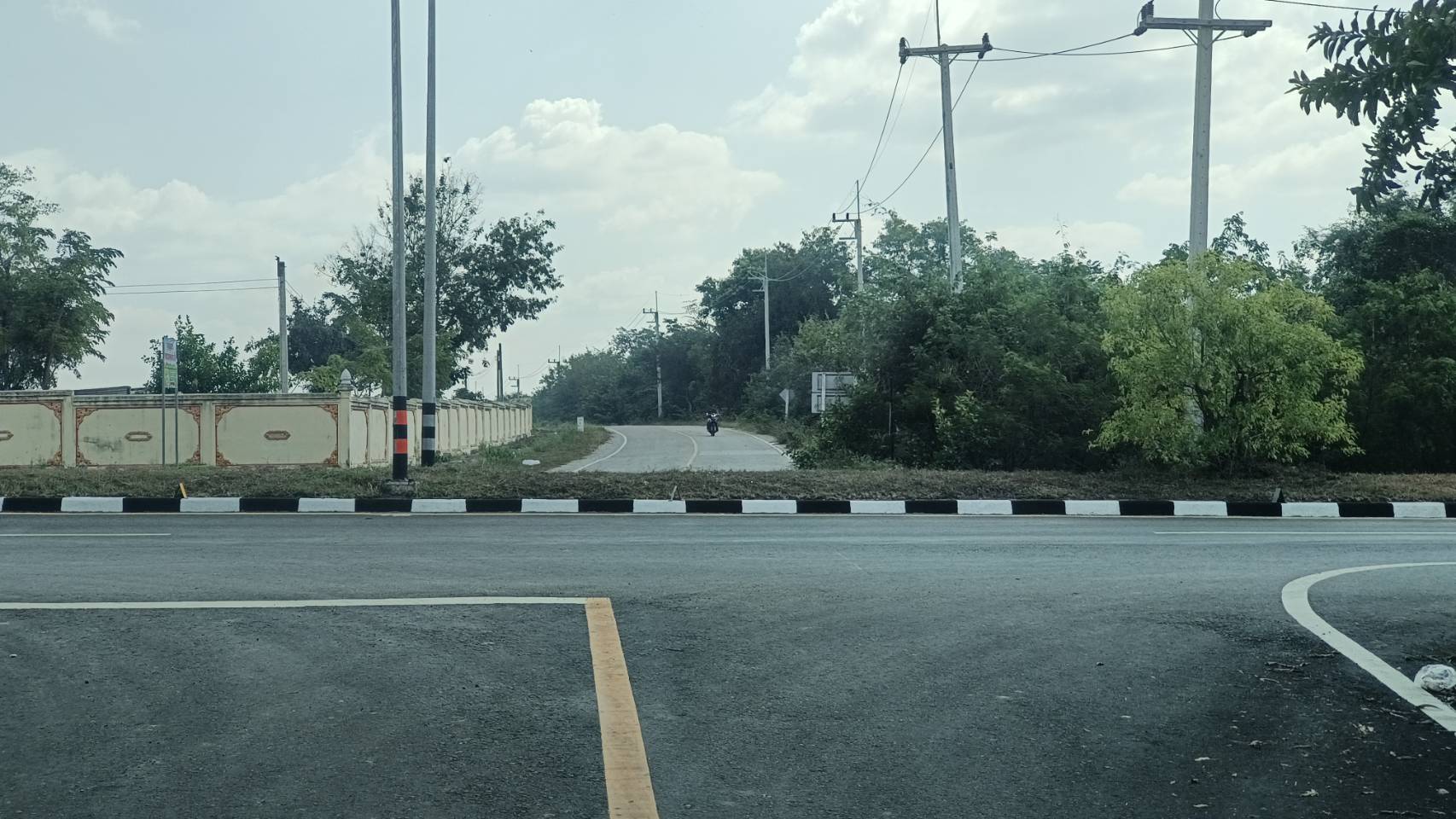 ที่ดินทำเลดี ราคาต่ำกว่าประเมิน