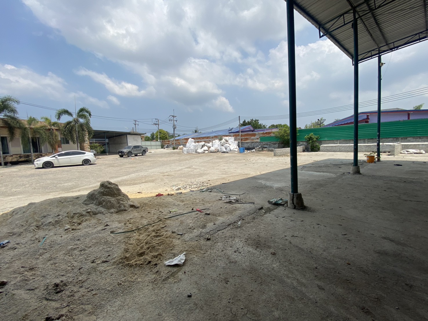 ขาย/ให้เช่าโกดัง ตรงข้ามเครือสหพัฒน์ ใกล้ท่าเรือแหลมฉบัง ทำเลศักยภาพสูง 