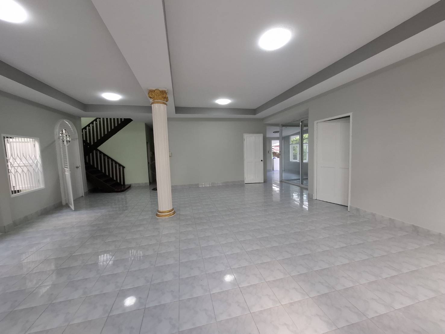 ขายบ้าน 2 หลัง พร้อมโกดัง 1 หลัง (หลังบ้านติดน้ำ) ซอยบางแวก 120 (จรัญ 13) บางแค กรุงเทพมหานคร