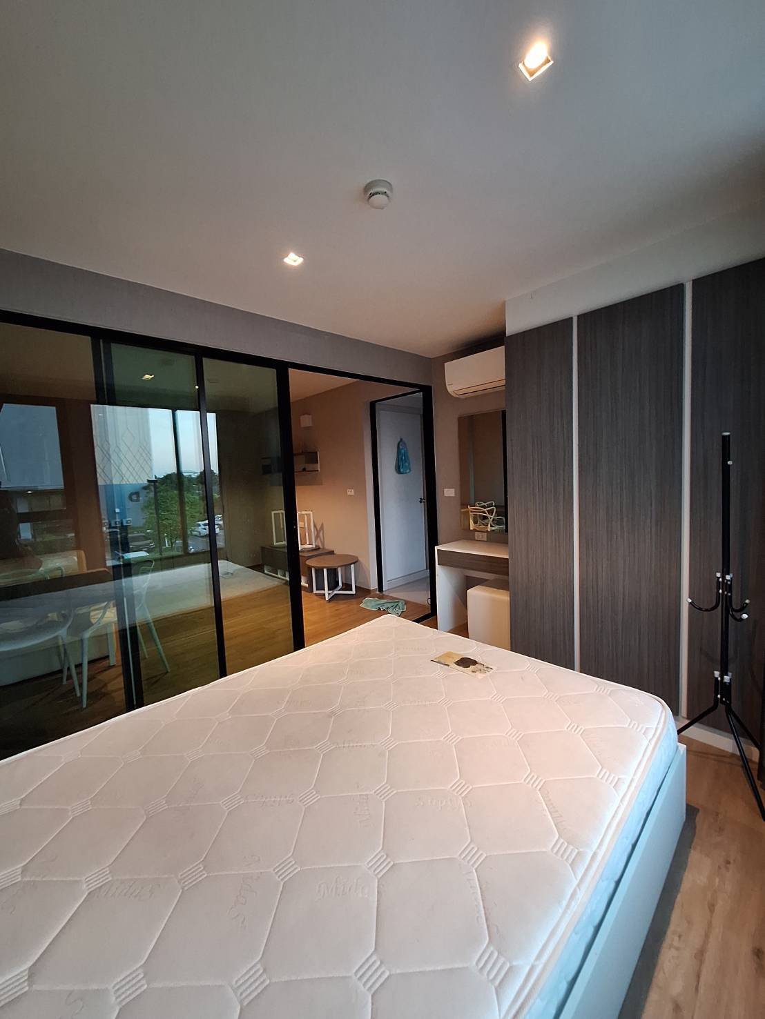 ขายคอนโด Serenity Condominium  ทำเลทอง ใกล้ มข. เพียง 700 ม.  พร้อมอยู่