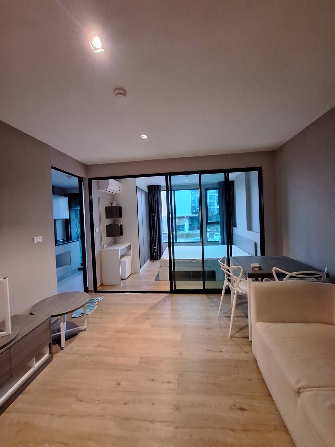 ขายคอนโด Serenity Condominium  ทำเลทอง ใกล้ มข. เพียง 700 ม.  พร้อมอยู่