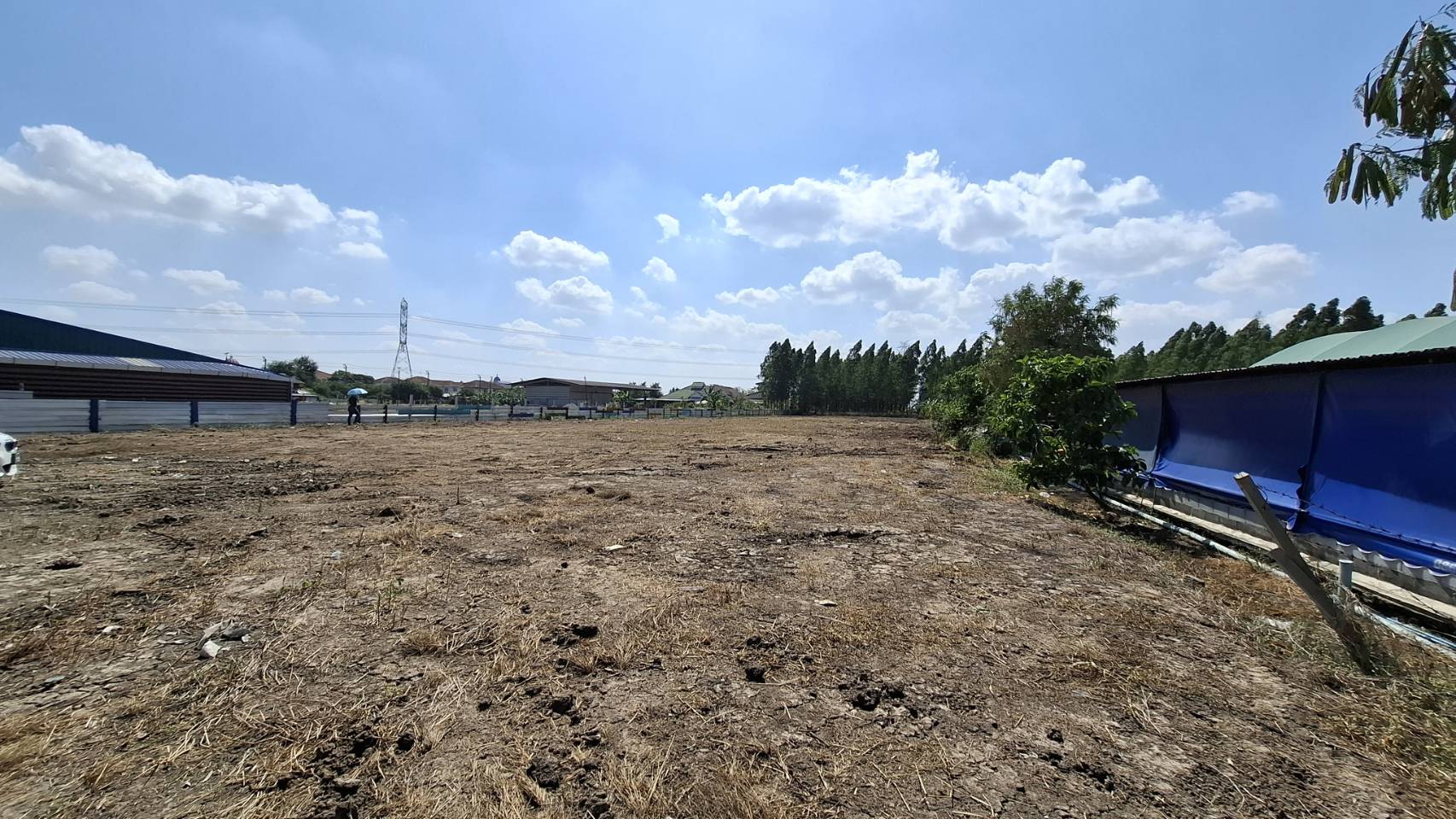 ขายที่ดินเปล่า ถมแล้ว ทำเลดี ใกล้โรงเรียนสารสาสน์ อำเภอบางบัวทอง จังหวัดนนทบุรี