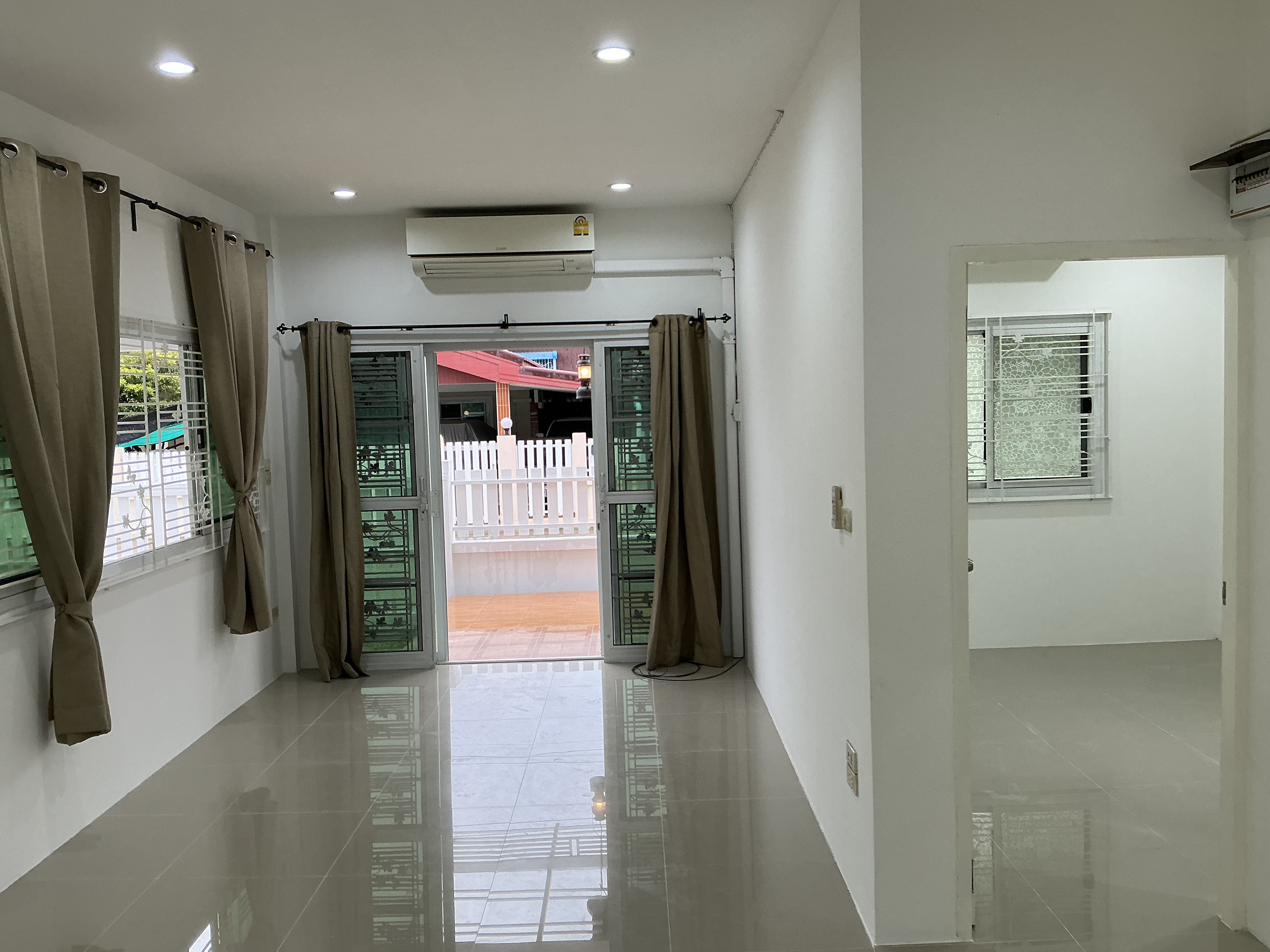 ขายบ้านเดี่ยว 1 ชั้น หมู่บ้านเดอะการ์เด้น สภาพสวย พร้อมเข้าอยู่