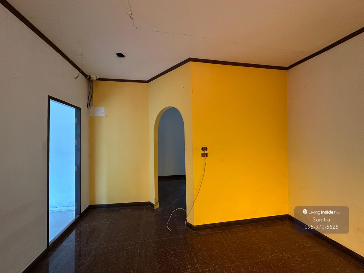 ขายบ้านพร้อมที่ดิน ทำเลดี ล้อมน้ำ 3 ด้าน  ดอนมะนาว สุพรรณบุรี