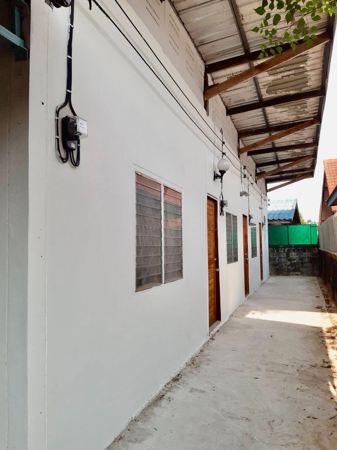 นงลักษณ์แมนชั่น อุบล ห้องพักสะอาด สงบ ปลอดภัย ใจกลางเมืองอุบลฯ