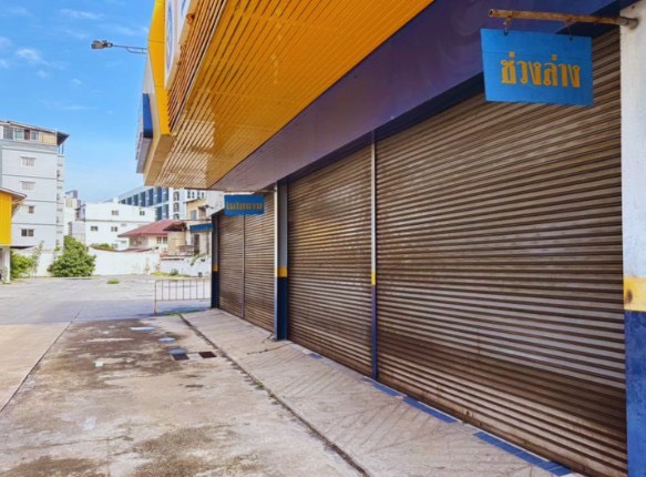 ให้เช่าอาคารพาณิชย์ 2 ชั้น ทำเลดี ติดถนนพหลโยธิน ใกล้ BTS เหมาะลงทุน/ทำธุรกิจ”