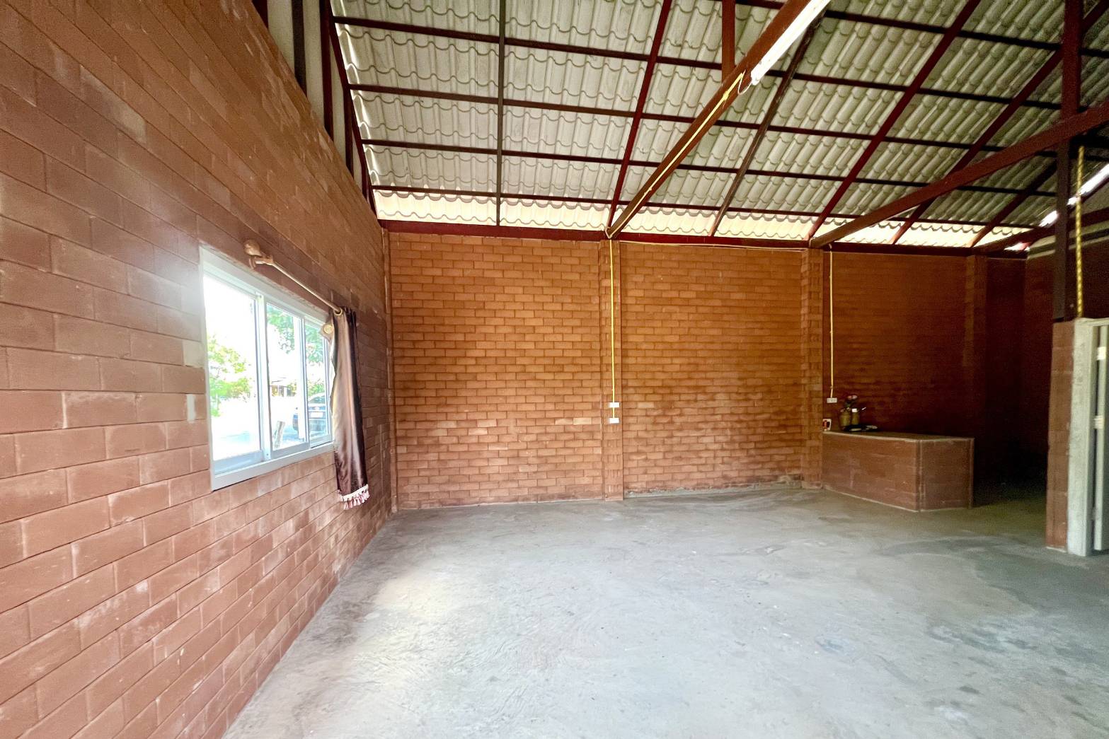 ขายบ้านพร้อมที่ดิน โฉนดครุทเเดงพร้อมโอน