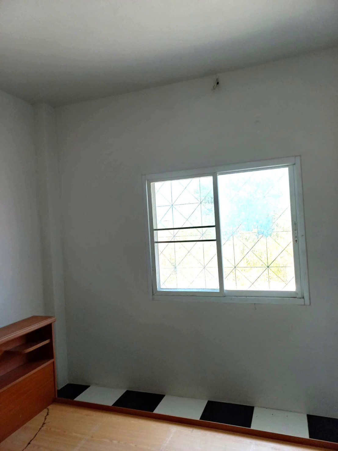 บ้านเดี่ยวชั้นเดียว ทำเลดี ห้วยกะปิ  ถนนข้าวหลาม ใกล้ตลาดหนองมน