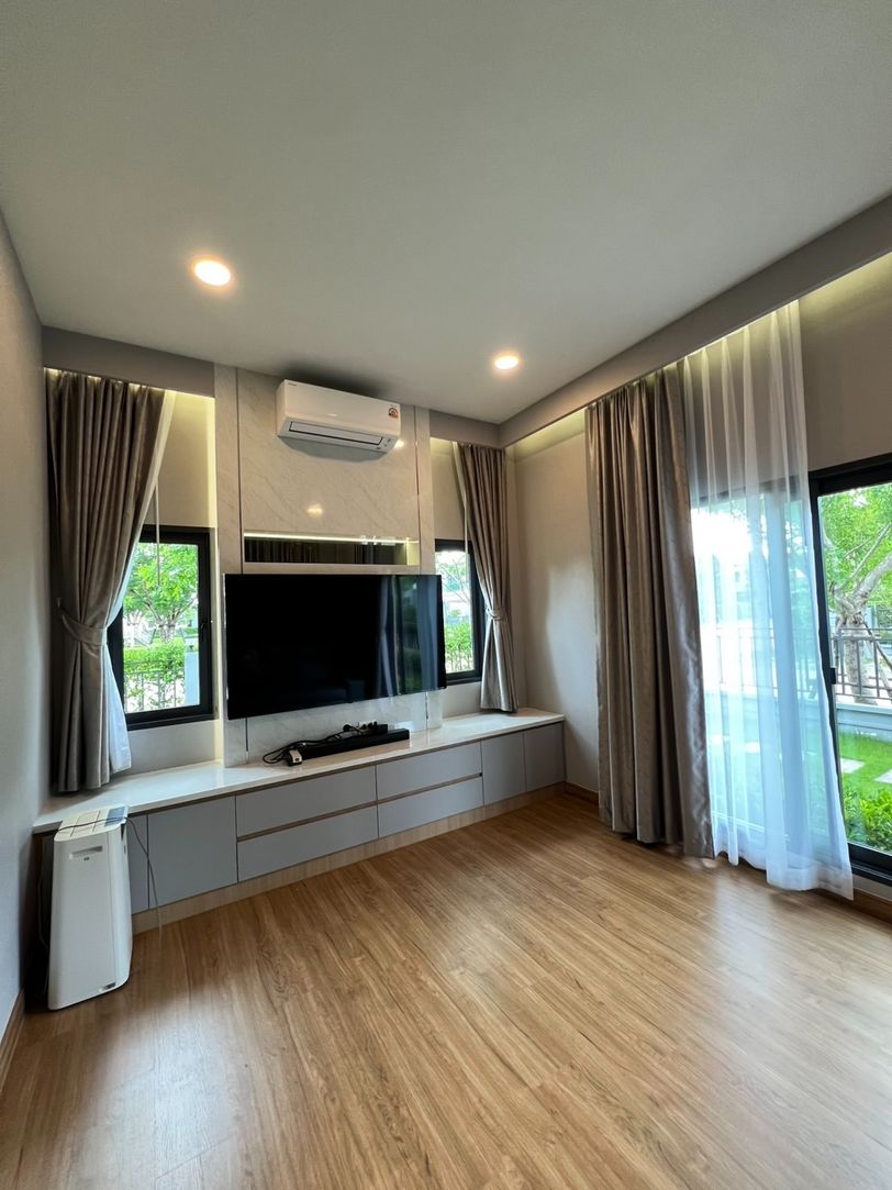 ขายบ้านเดี่ยว Centro ทวีวัฒนา บ้านสวย ทำเลดี พร้อมเข้าอยู่ เฟอร์ครบ