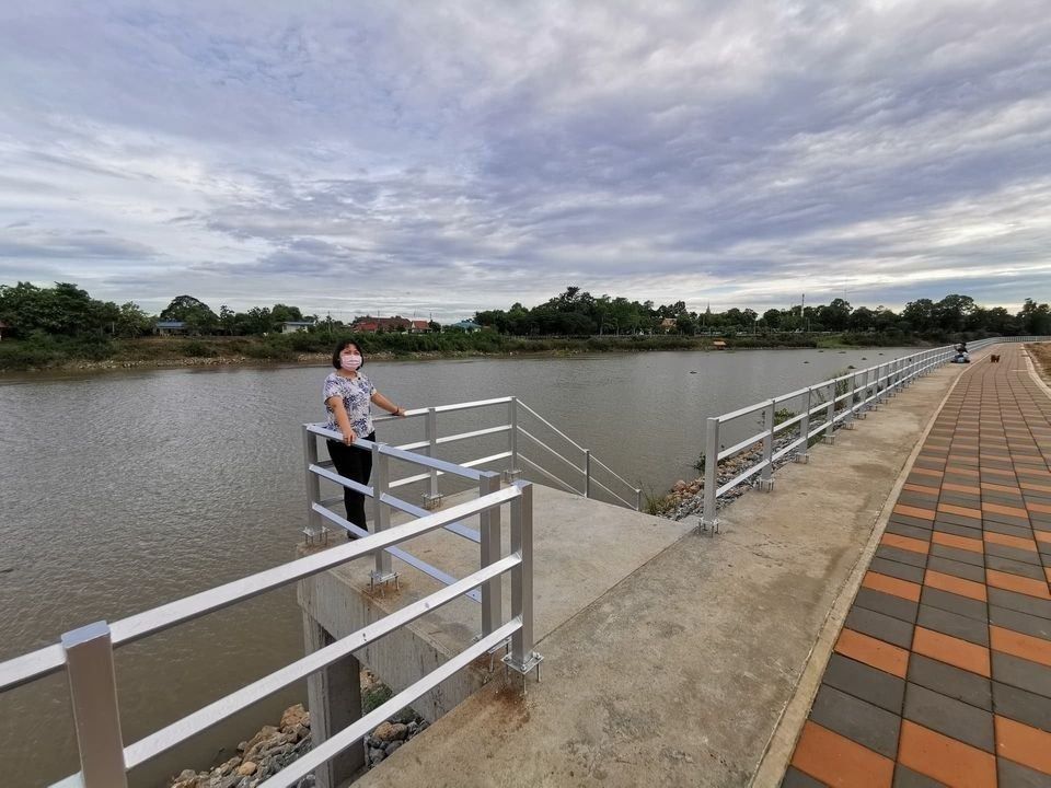 ขายที่ดินเปล่า ทำเลดี ติดแม่น้ำเจ้าพระยา ต.หาดทนง  อ.เมือง จ.อุทัยธานี 
