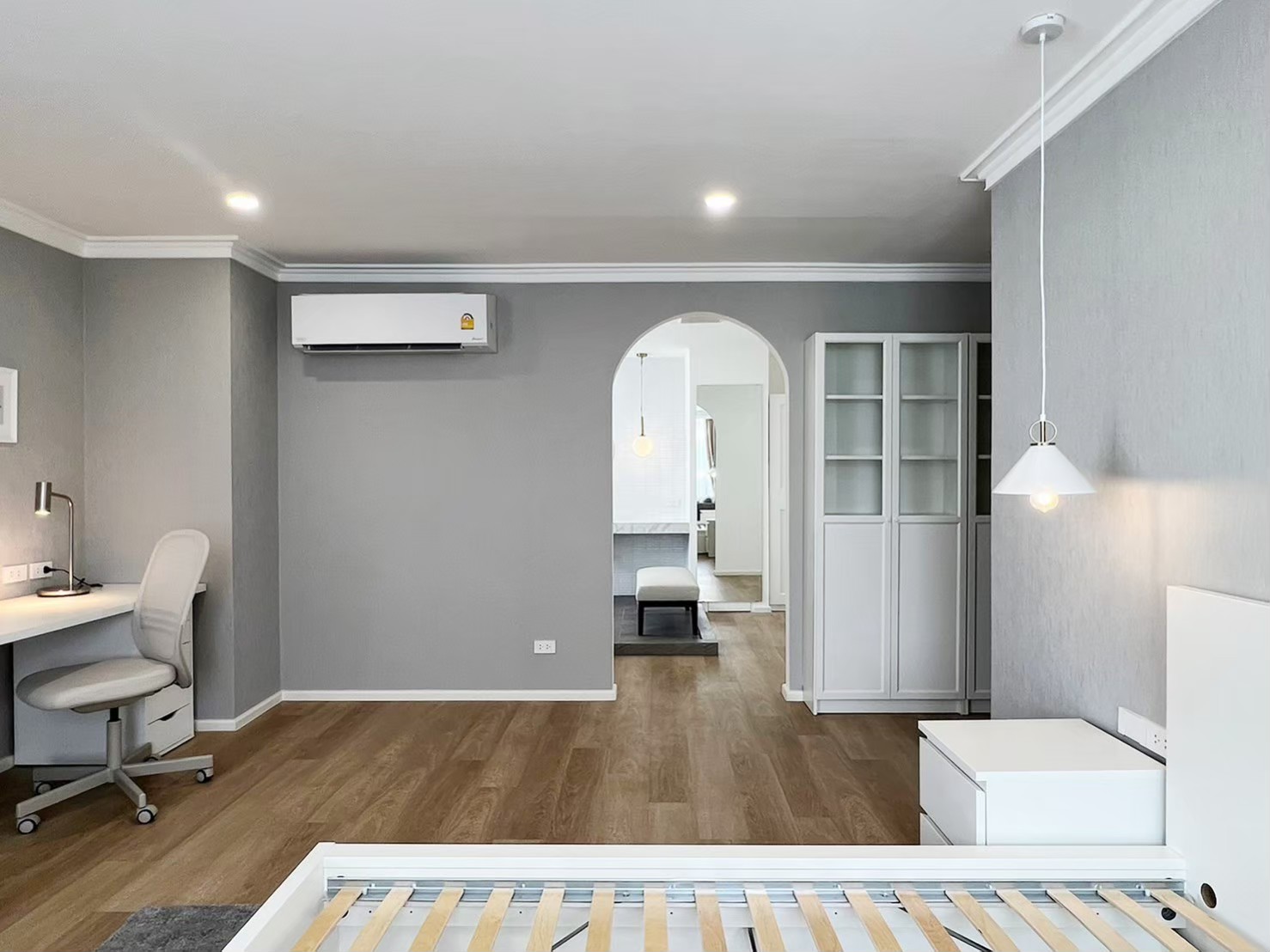 Luxury 3BR Icon I Condo for Rent in Thonglor | 158 sqm | Maid Room | 2 Parking