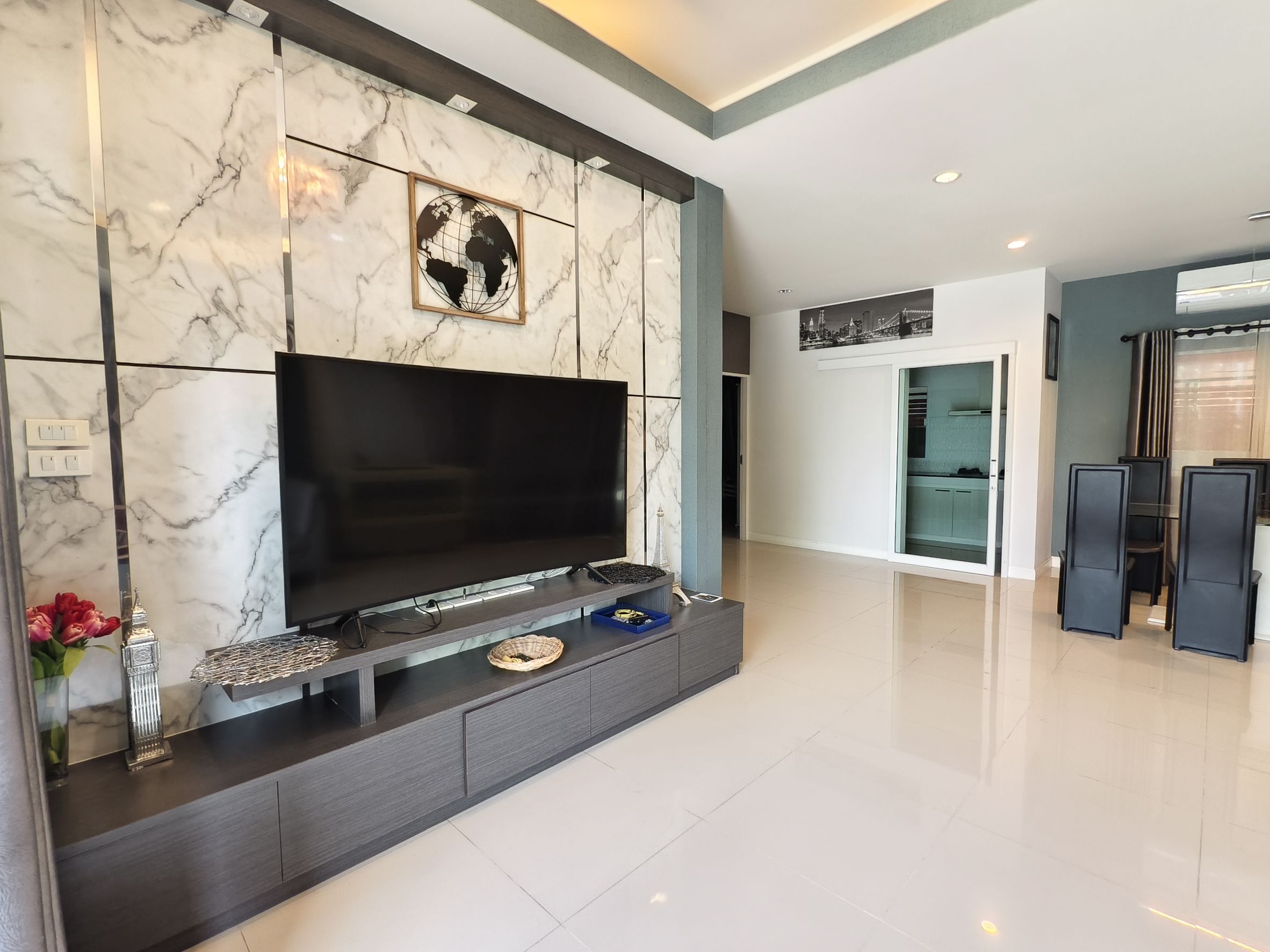 บ้านให้เช่า เชียใหม่ ใกล้ รร.นานาชาติ Unity ,ABS , Acis ,ใกล้สนามบินเชียงใหม่,Master internation School  30,000 บาท