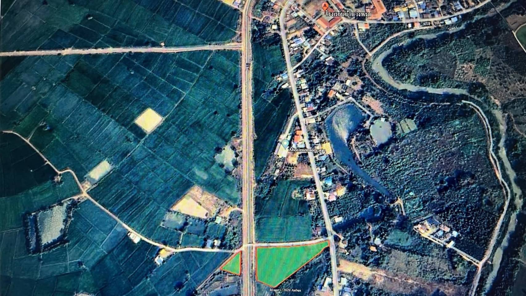 ขายที่ดิน 6 ไร่ 2 งาน 80 ตร.วา มีโฉนด ติดถนนลาดยางมะตอย อ.วังทอง จ.พิษณุโลก 
