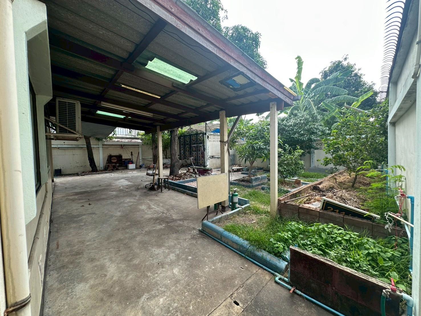 ขายบ้านเดี่ยว พื้นที่กว้าง 85 ตร.ว. แจ้งวัฒนะ 4 แยก 9 กรุงเทพมหานคร