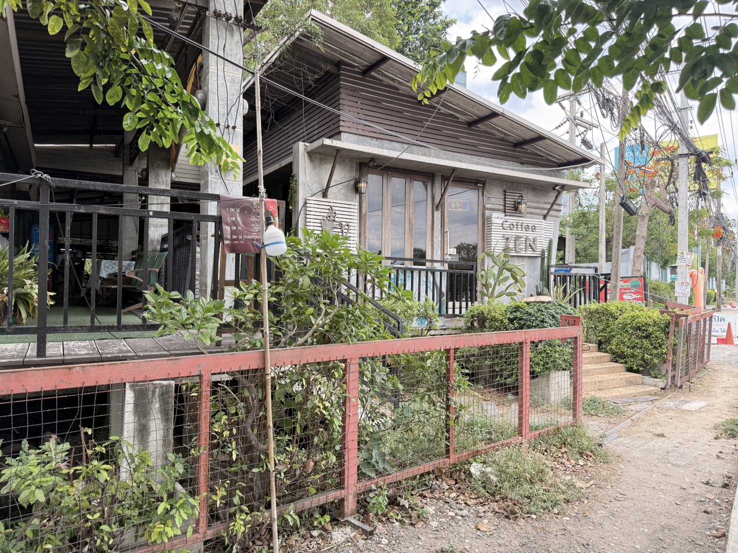 ขายที่ดินศักยภาพสูง เนื้อที่ 99 ไร่ 1 งาน 74 ตารางวา ติดถนนรังสิต–นครนายก คลอง 6