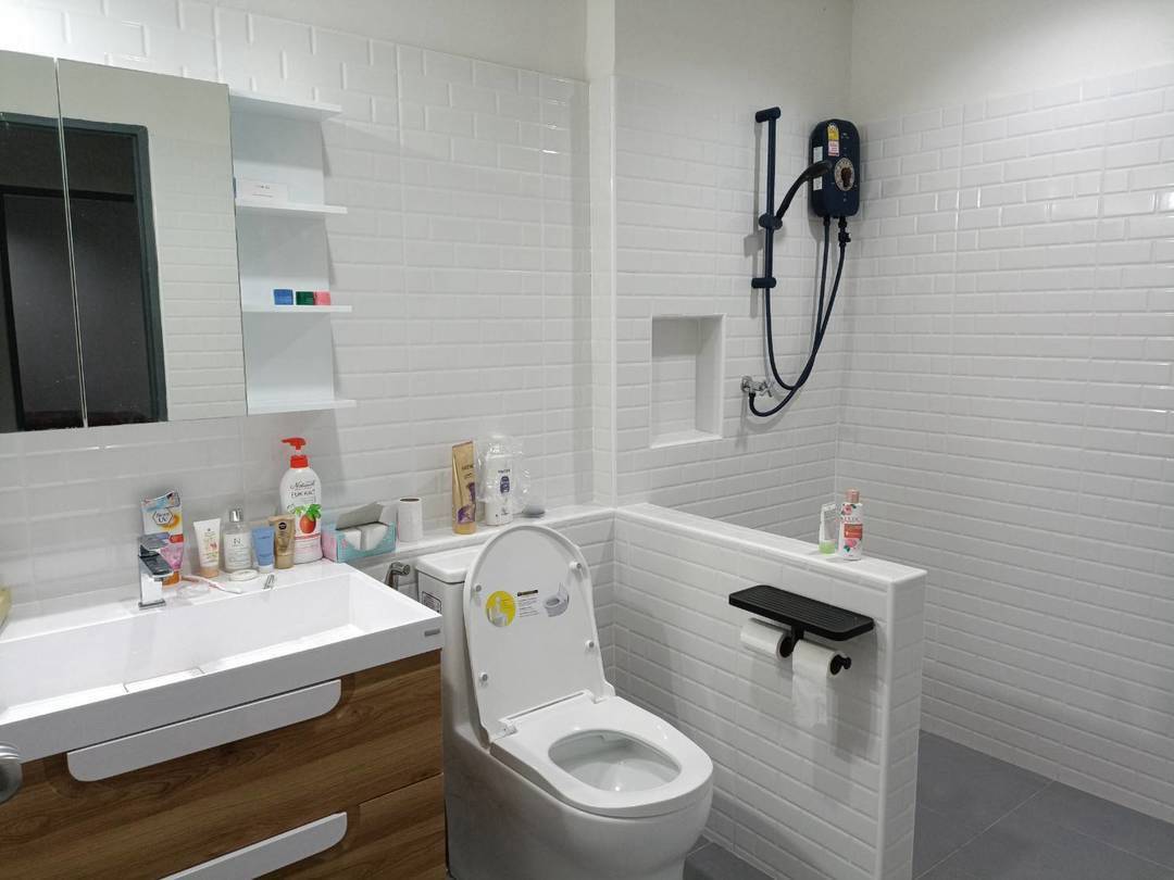 PRIME FURNISHED APARTMENT BUILDING FOR SALE