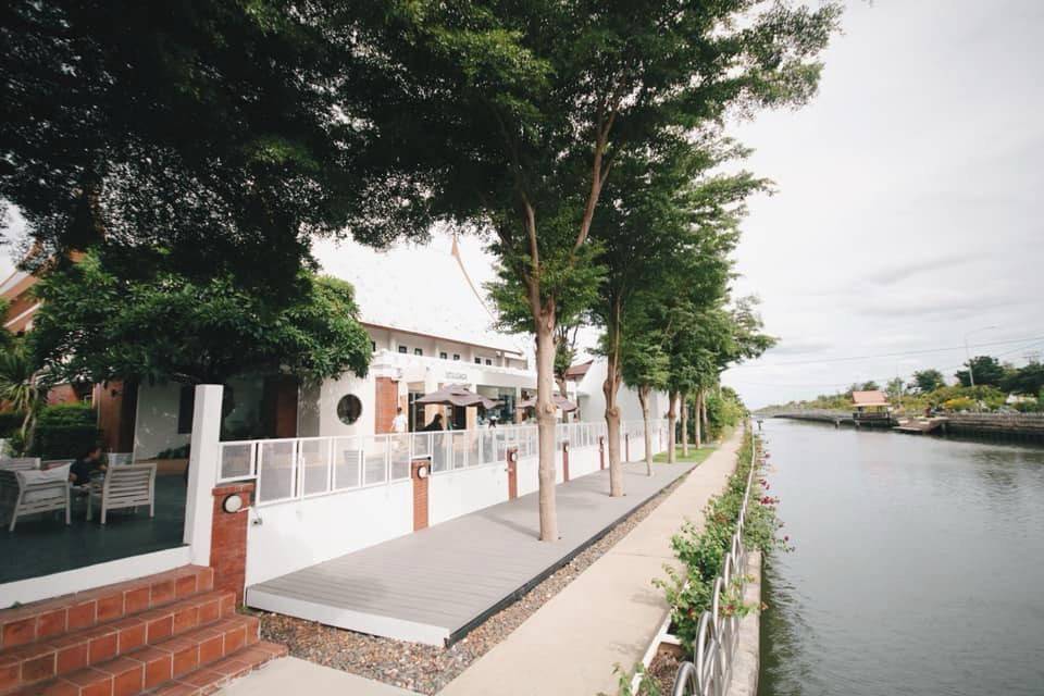 THAWIWATANA RIVERSIDE HERITAGE ESTATE Bangkok, Thailand