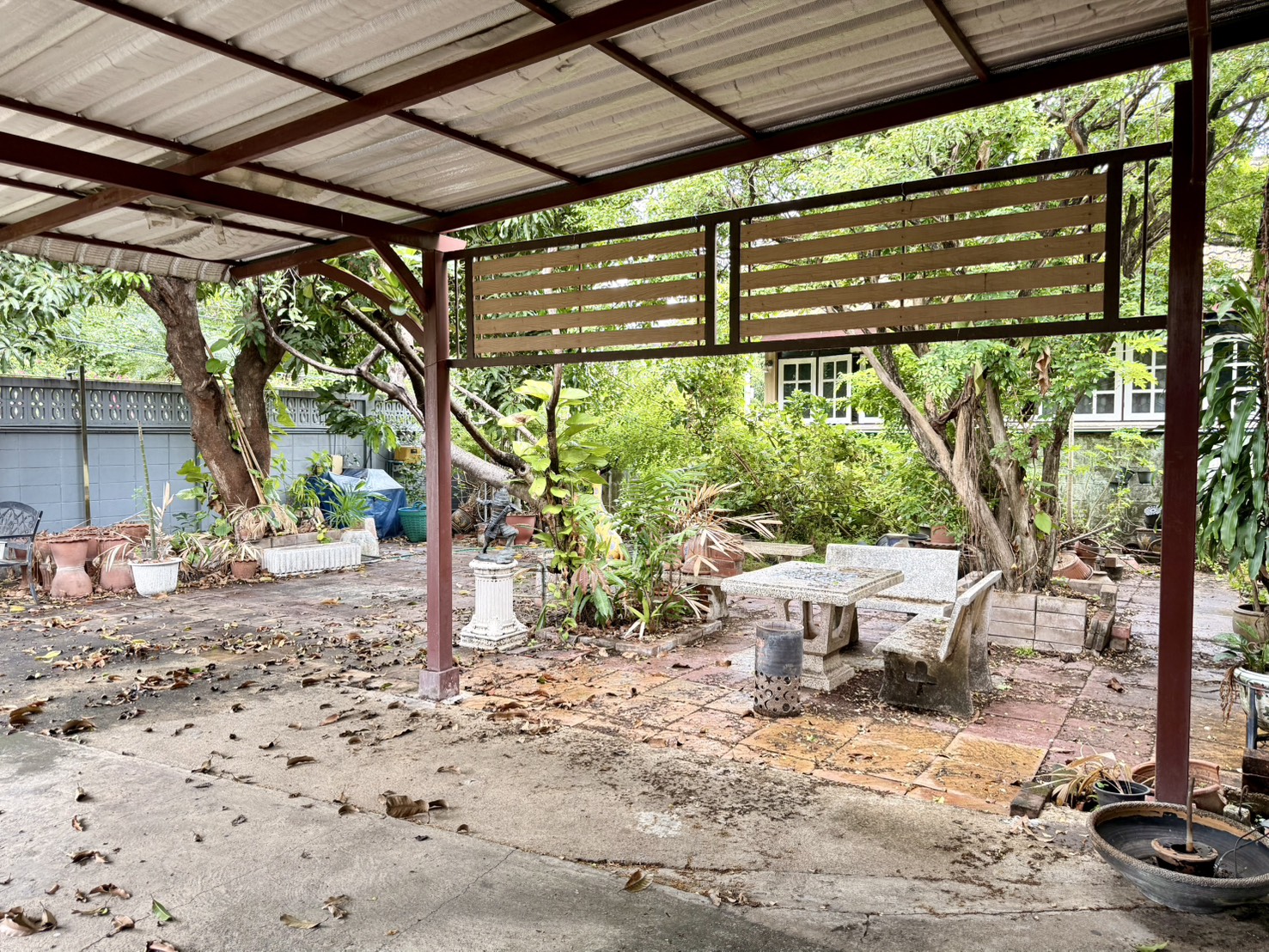 ขายบ้านเดี่ยว 2 ชั้น พร้อมที่ดิน 112 ตรว. ซอย สวนผัก 2 ตลิ่งชัน กรุงเทพมหานคร