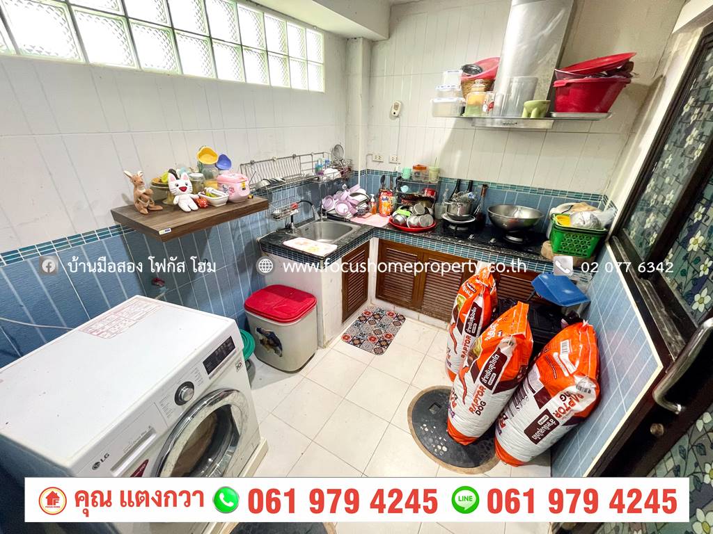 ขาย ทาวน์โฮม หลังมุม 3 ชั้น หมู่บ้าน วิสต้าปาร์ค วิภาวดี 2