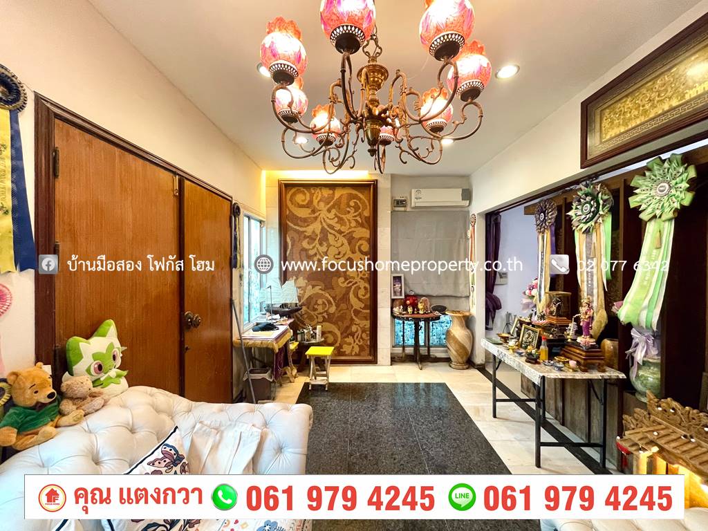 ขาย ทาวน์โฮม หลังมุม 3 ชั้น หมู่บ้าน วิสต้าปาร์ค วิภาวดี 2