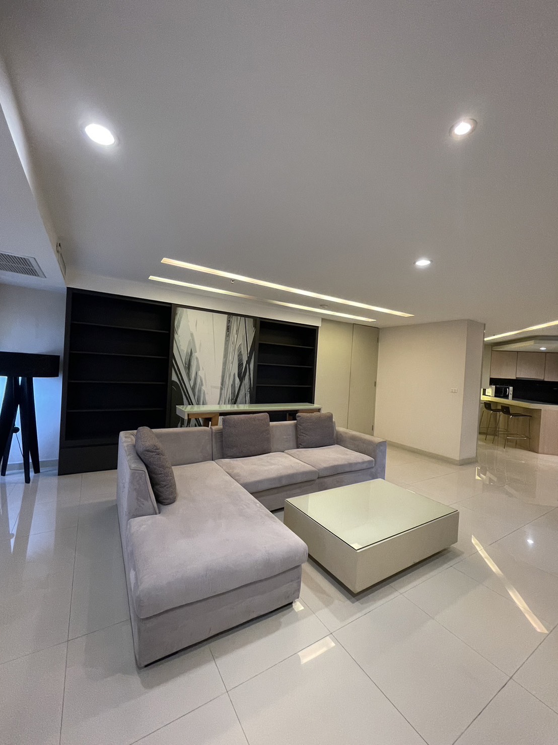 ขายคอนโด Wittayu Complex  ใกล้ BTSเพลินจิต  เขตราชเทวี กรุงเทพมหานคร