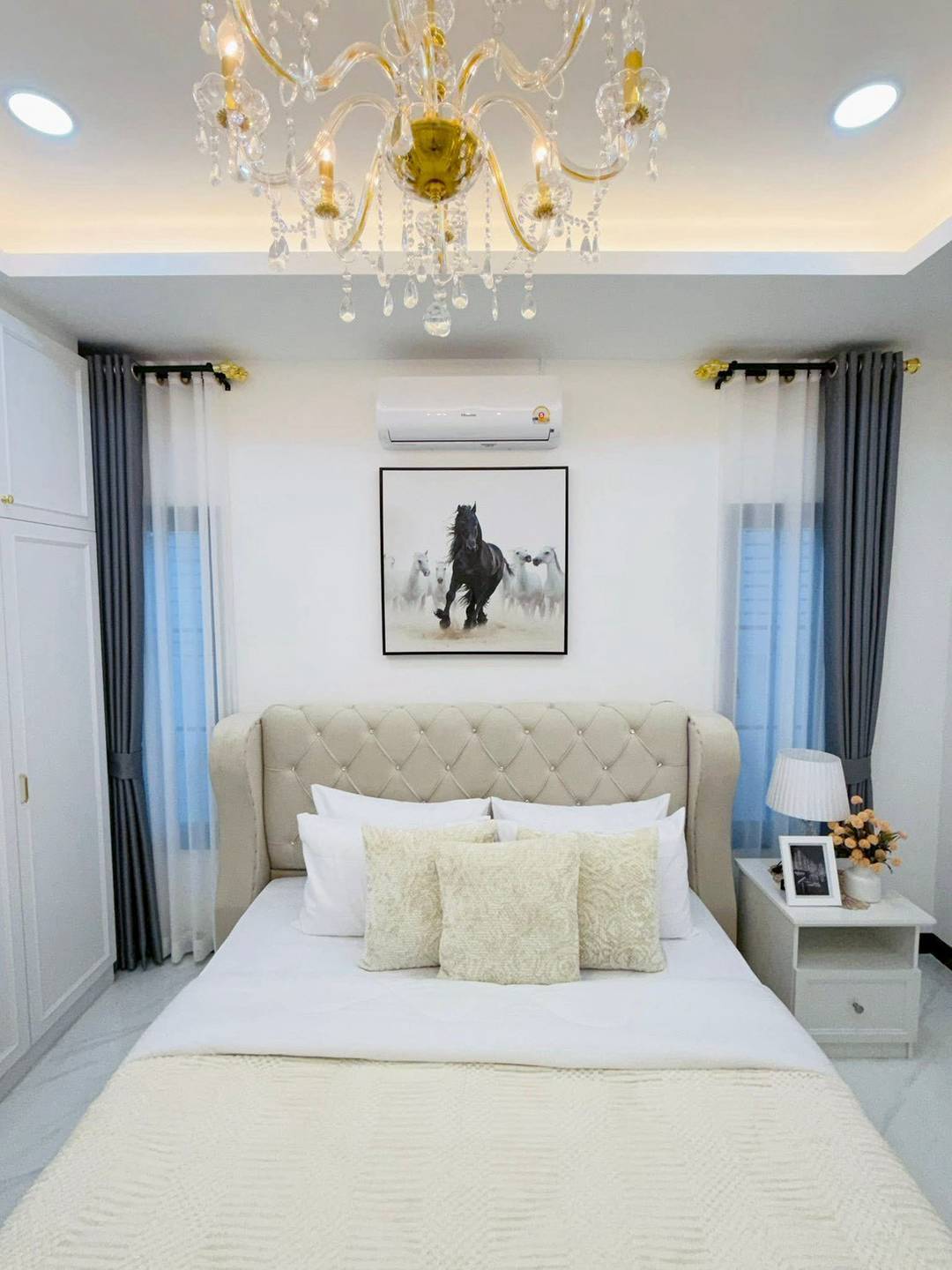 ขายบ้านเดี่ยว หมู่บ้านเอกมงคล 1 ซอยเขาตาโล ใกล้ทางรถไฟน้ำไม่ท่วม เฟอร์ครบหิ้วกระเป๋าเข้าอยู่ได้เลย
