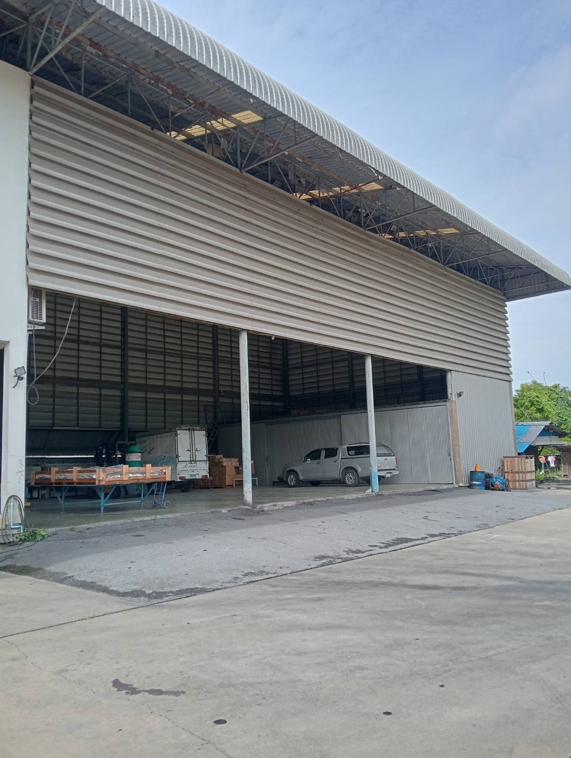 ให้เช่าอาคารสำนักงาน 2 ชั้น (บริษัท บลู สตาร์ สยาม จำกัด)  สุขาภิบาล 2 เขตประเวศ กรุงเทพฯ