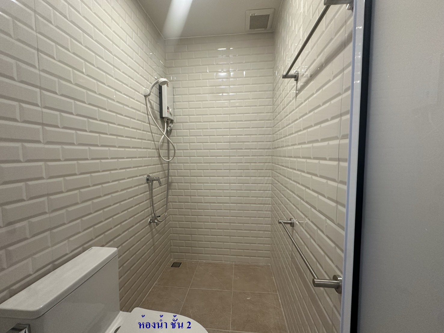 ขายทาวน์เฮ้าส์ 2 ชั้น รีโนเวทใหม่ทั้งหลัง สไตล์ Modern Minimalist พร้อมอยู่