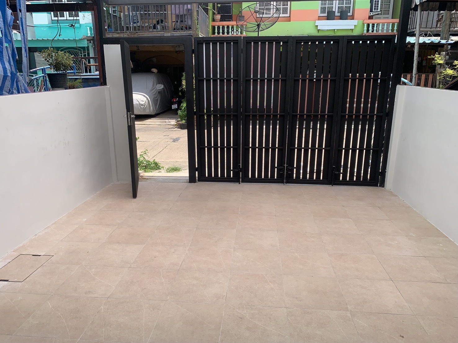 ขายทาวน์เฮ้าส์ 2 ชั้น รีโนเวทใหม่ทั้งหลัง สไตล์ Modern Minimalist พร้อมอยู่