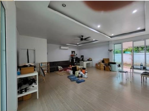 ขายบ้านหรู ชั้นเดียวพร้อมสระว่ายน้ำ บรรยากาศดี อ.โกสุมพิสัย จ.มหาสารคาม