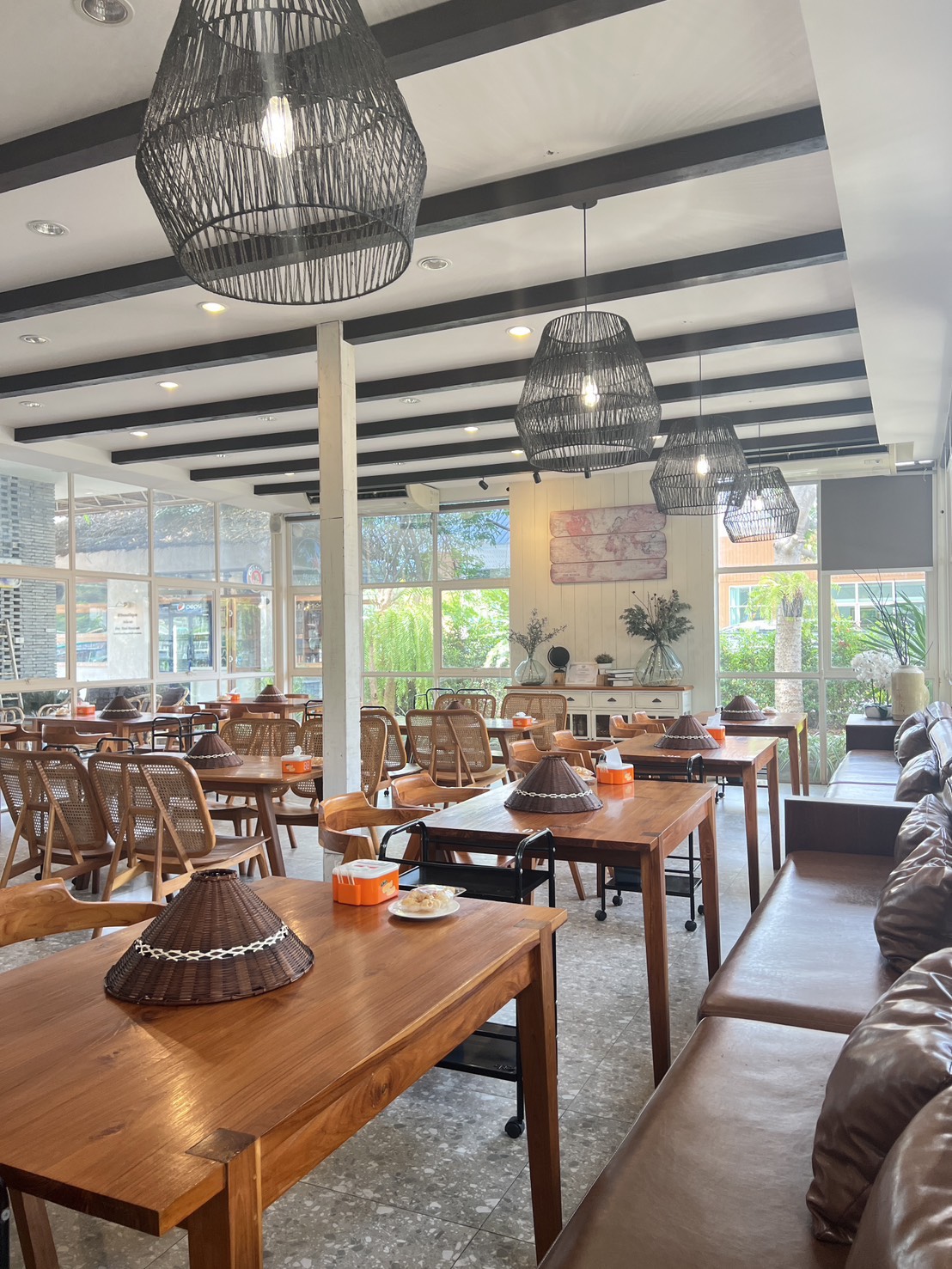 เซ้งกิจการร้านอาหาร ทำเลทองติดถนนสุขุมวิท บางพระ ชลบุรี พร้อมเปิดกิจการต่อได้ทันที