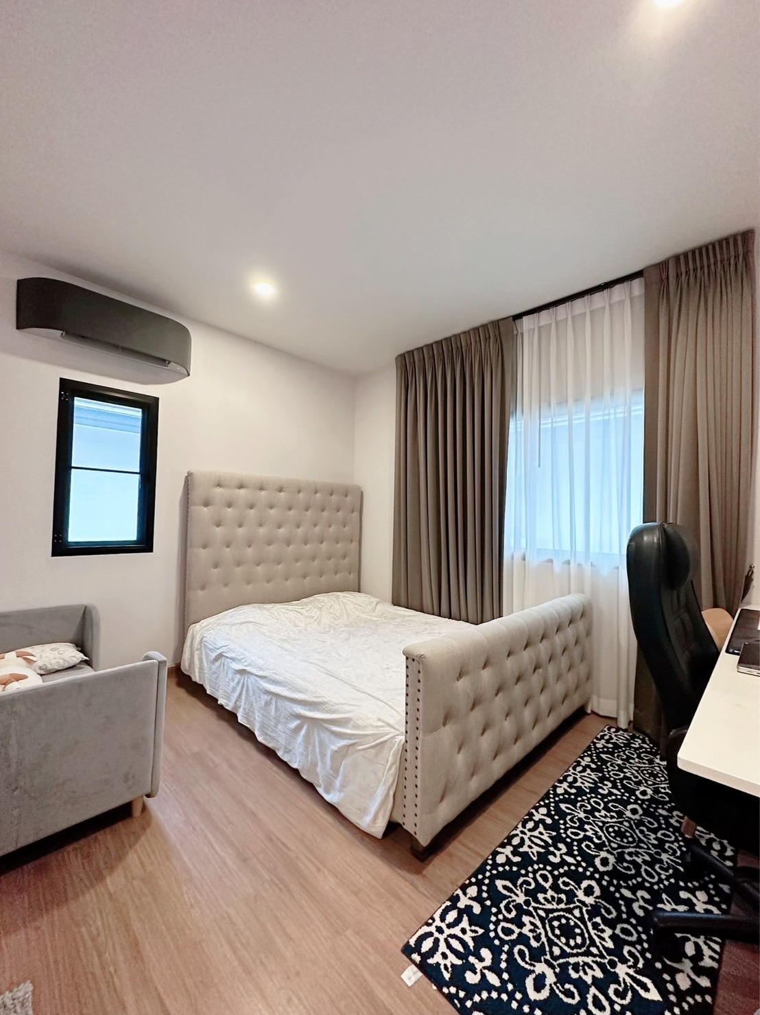 ขายบ้านหรู 2 ชั้น ทำเลดีที่สุดในโครงการ บริทาเนีย บางนา–สุวรรณภูมิ กม.26
