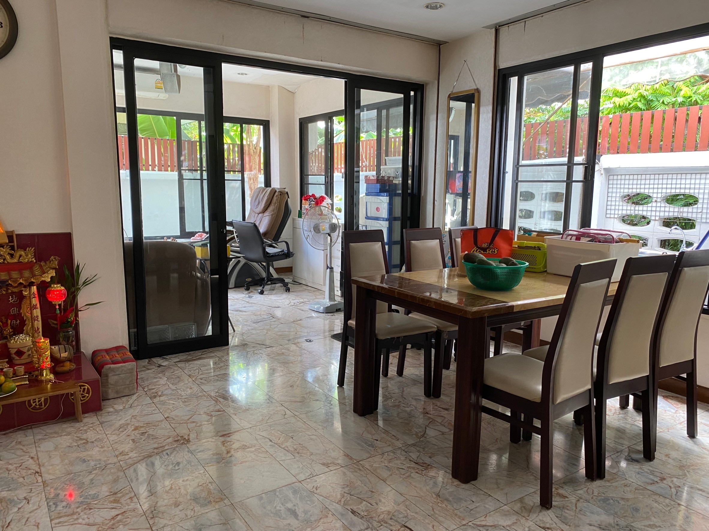 ขายบ้านเดี่ยว 2 ชั้น พร้อมที่ดิน 66 ตร.วา ใจกลางบางคอแหลม กรุงเทพฯ บ้านสร้างตามหลักฮวงจุ้ย พร้อมอยู่