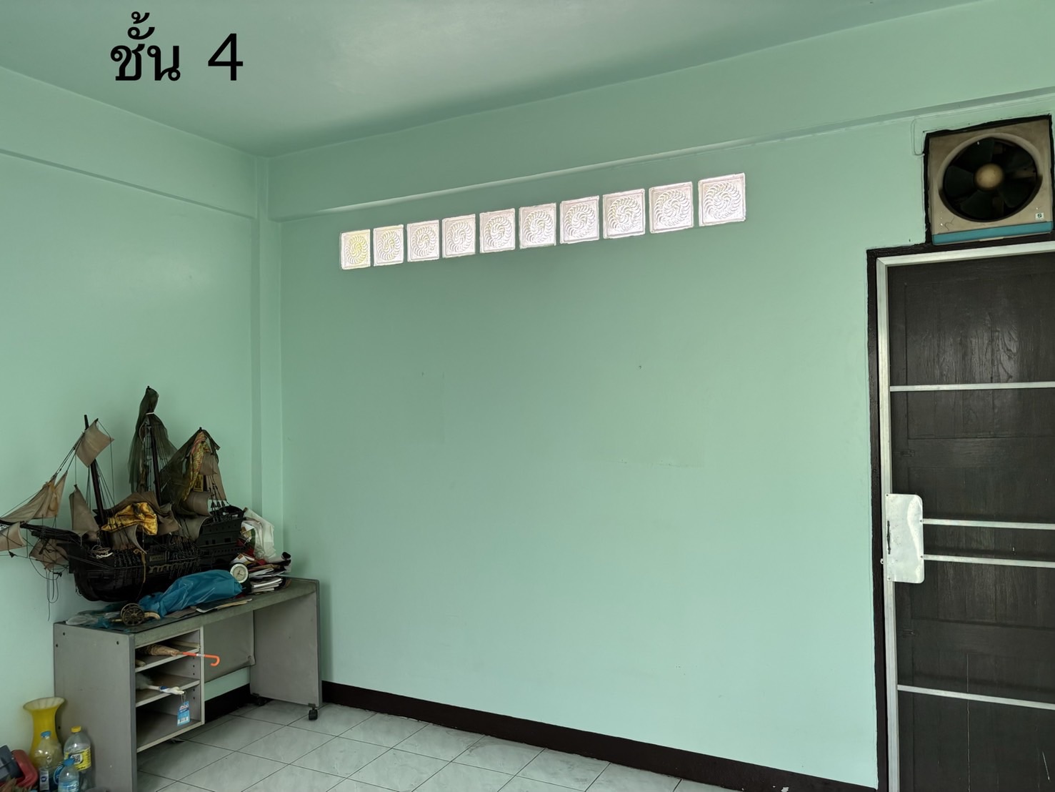 อาคารพาณิชย์ 4 ชั้น ทำเลดี ใกล้เอเซียทีค เขตบางคอแหลม กรุงเทพมหานคร