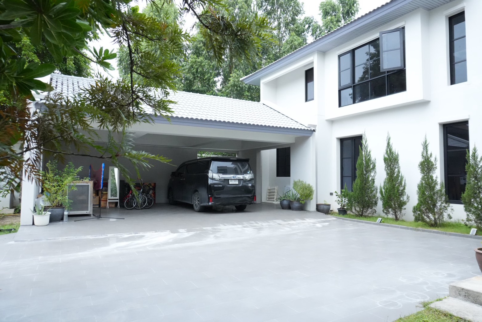 ขายด่วน บ้านหรูแปลงใหญ่ โครงการบุราสิริ รังสิต (Burasiri Rangsit) เจ้าของขายเอง